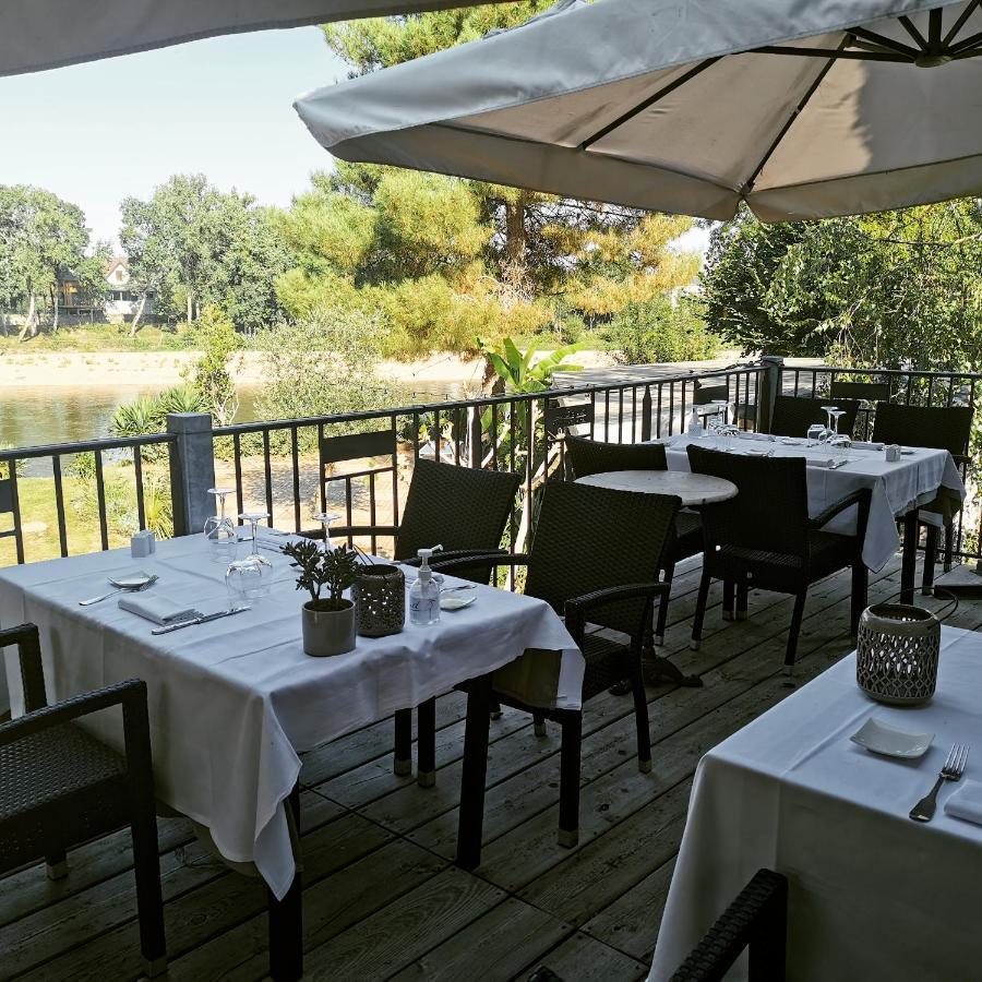 Hotel Restaurant Le Bosquet Les Ponts-de-Ce Exterior photo