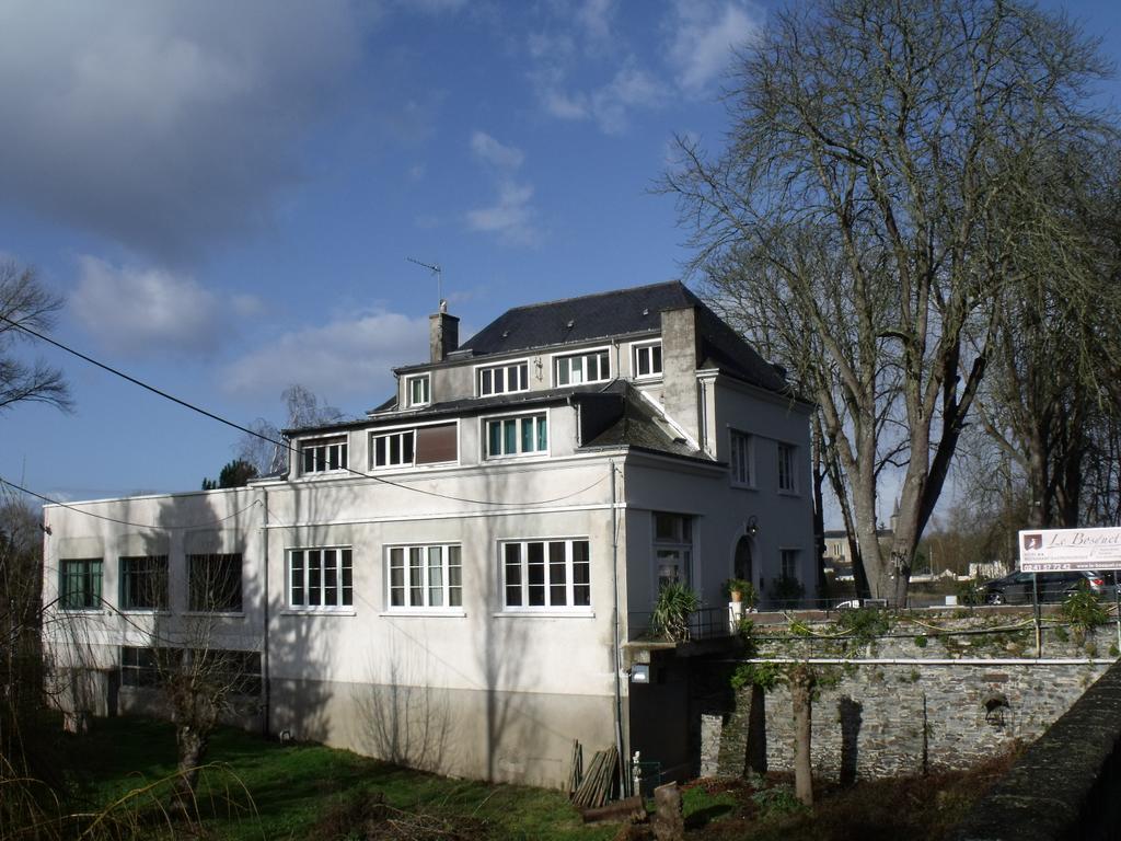 Hotel Restaurant Le Bosquet Les Ponts-de-Ce Exterior photo