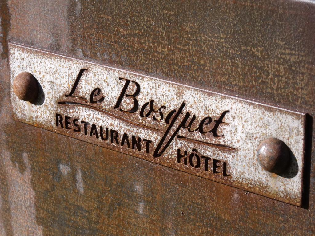 Hotel Restaurant Le Bosquet Les Ponts-de-Ce Exterior photo