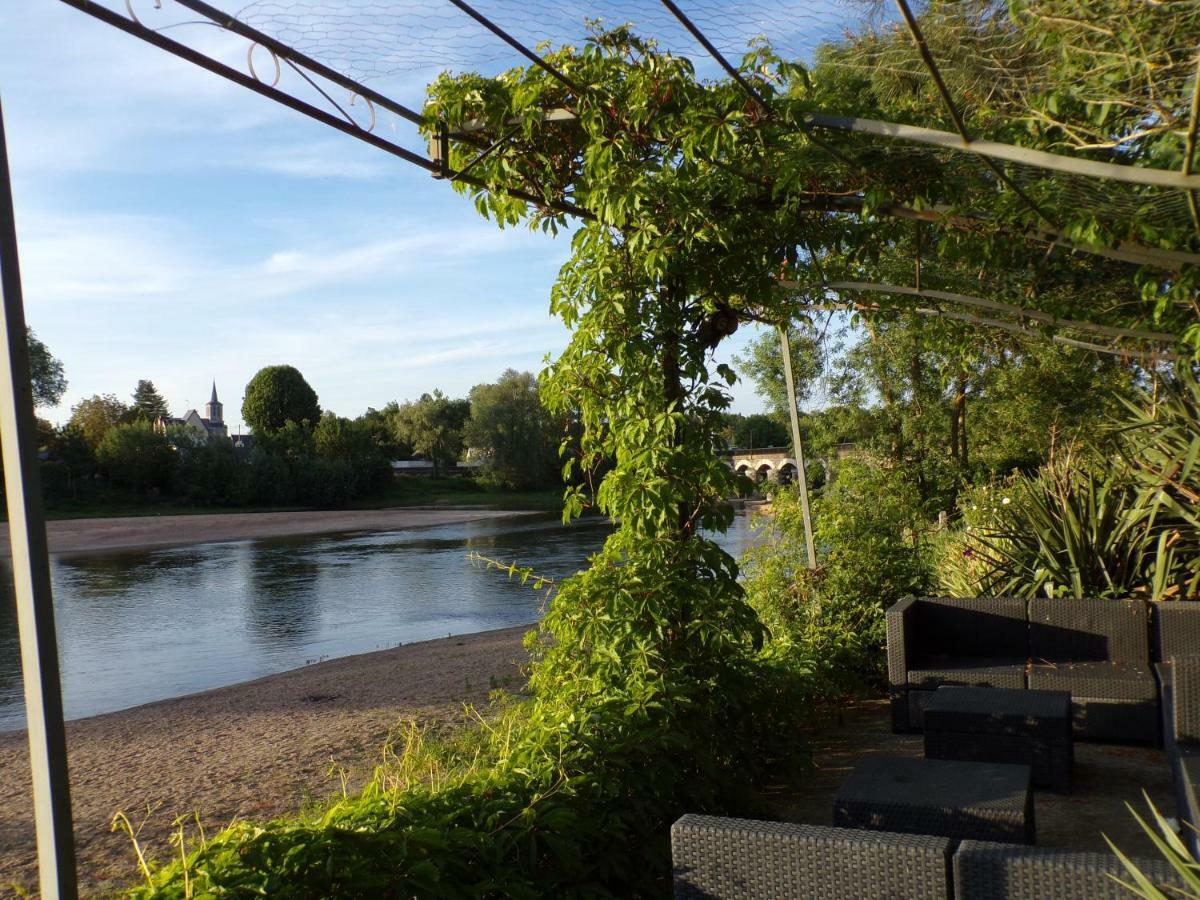 Hotel Restaurant Le Bosquet Les Ponts-de-Ce Exterior photo